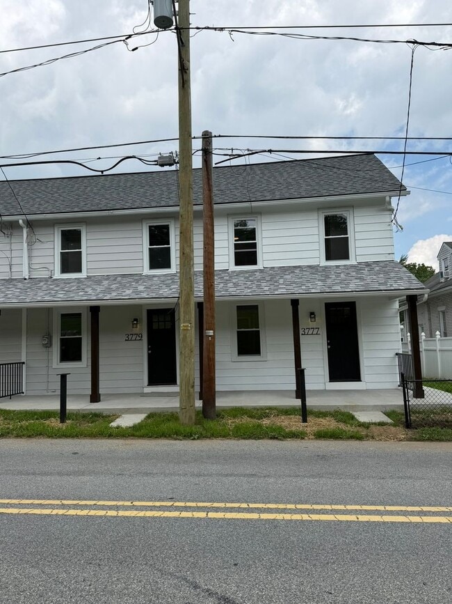 3777-3783 Huckleberry Road