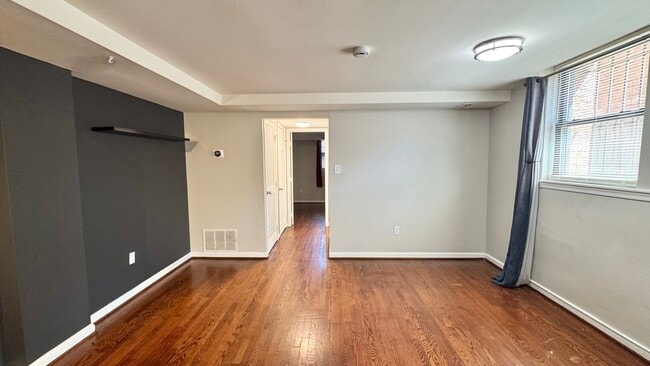 Photo - 1661 Park Rd NW Unit B2