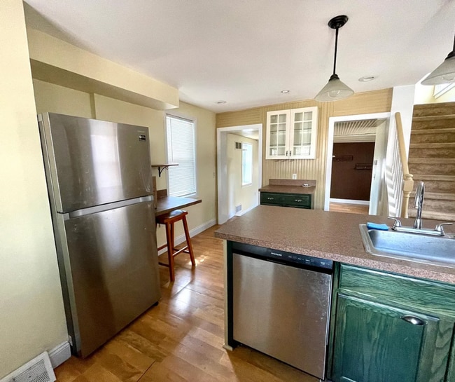 Photo - Charming 2-Bedroom Single-Family Home – Pr...