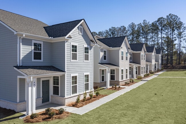 Building Photo - HARMON Cedar Run by Crescent Communities