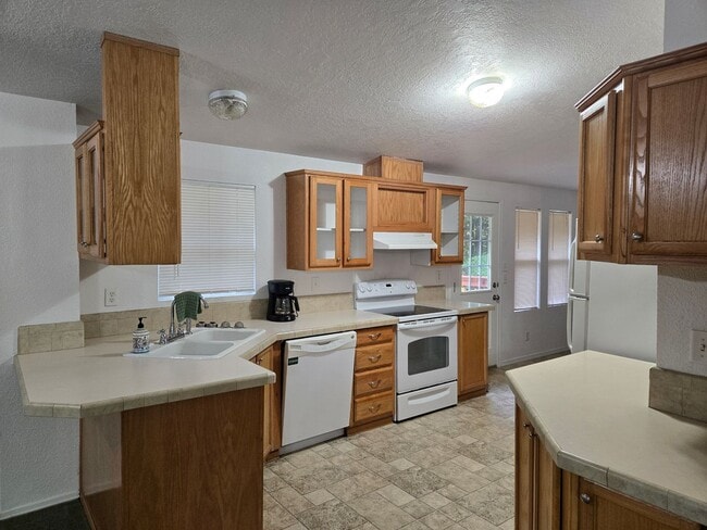 Photo - 3 Bedroom 2 Bath