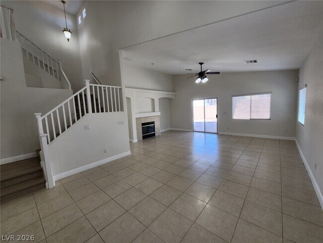 Photo - 753 Maranello St