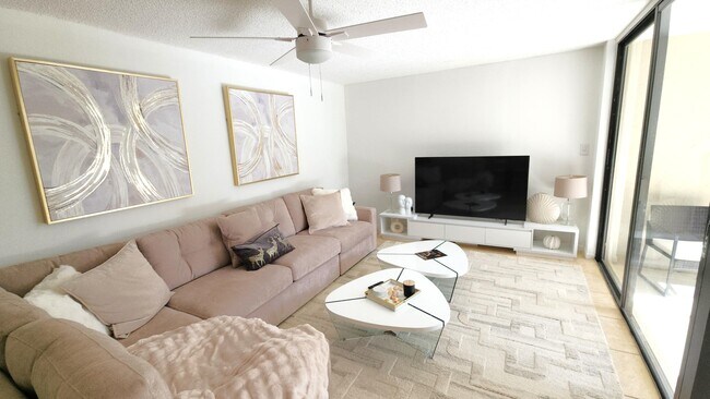 Photo - 950 Lavers Cir Unidad F109