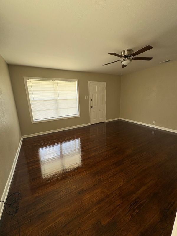 Photo - 1341 Daytona Dr