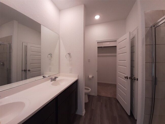 Photo - 16568 Moss Ln