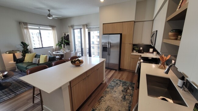 Building Photo - 6840 SW 28th Ter Unit B1