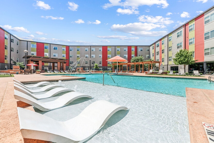 Resort-Style Pool