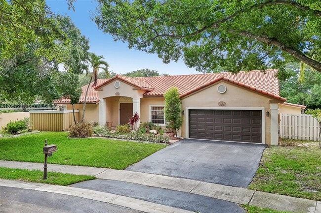 Building Photo - 13100 NW 11th Dr