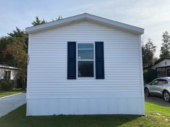 Photo - 2042 Marmoor Dr