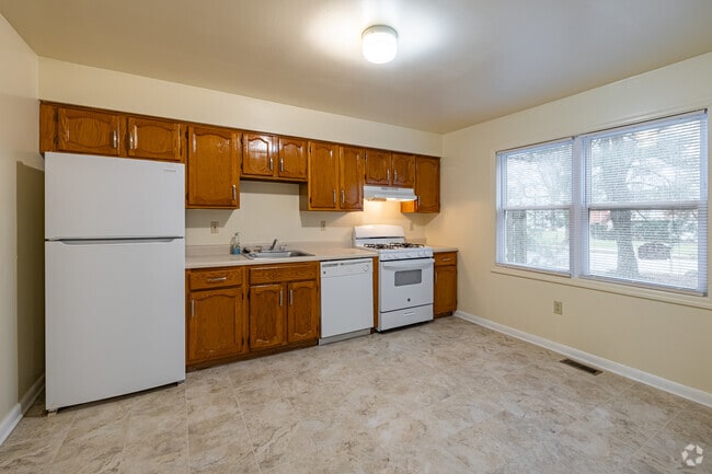 3BR, 2.5BA - 2,134SF - Kitchen