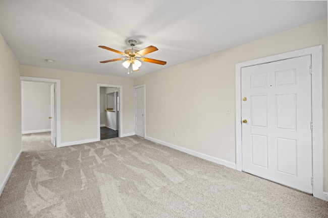 Photo - 10303 Crain Hwy Unit 1