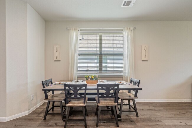 Photo - 2221 Raider Dr