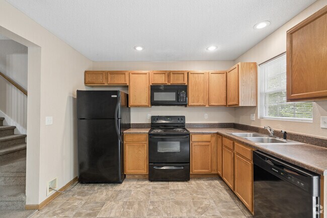 2BR, 2.5BA - 1,239SF - Kitchen