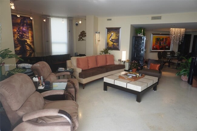 Photo - 808 Brickell Key Dr Unit 1508