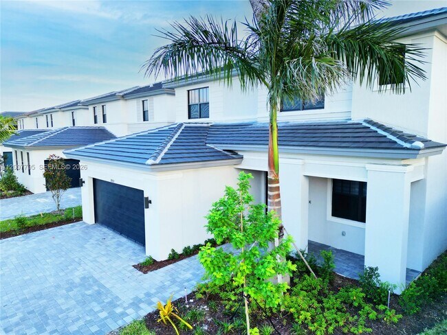 Photo - 17430 SW 46th St