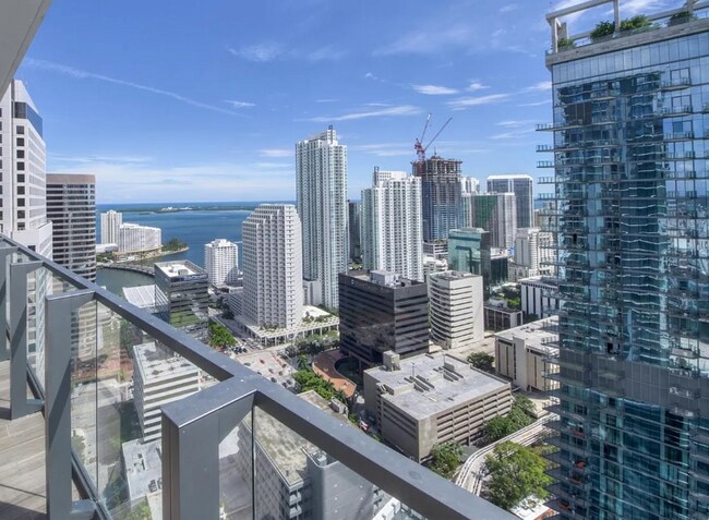 Photo - 68 SE 6th St Unit 3302