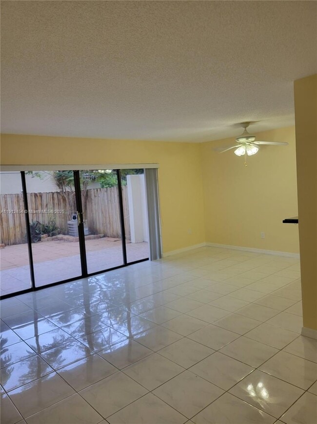 Photo - 2750 N 34th Ave