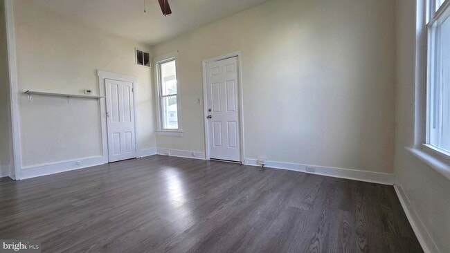 Photo - 10 Dorman St