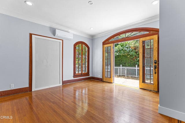 Photo - 1115 S Wilton Pl