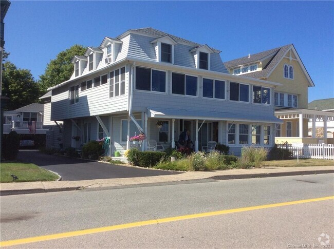 Building Photo - 189 Seaside Ave Rental