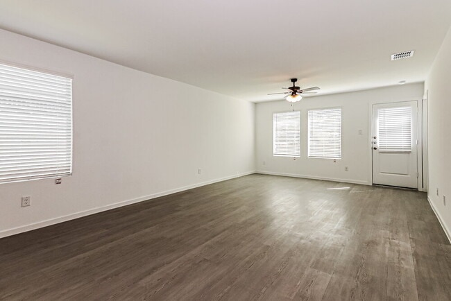 Photo - 122 Arbor Hls Rd