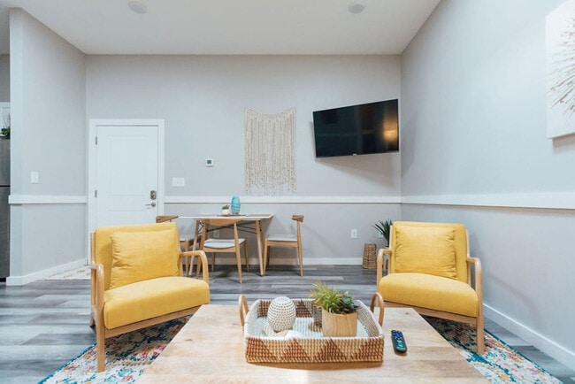 Photo - 117 Spring St Unidad ID1397957P