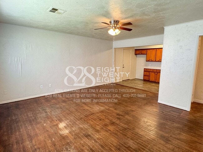 Photo - '4015 SE 27th Street
