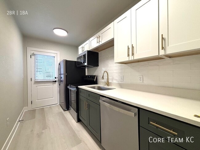 Photo - 4337 Mercier St Unit 4339-1N