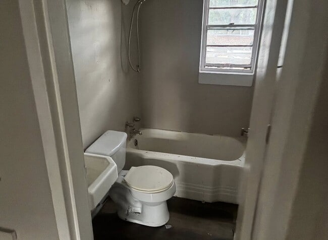 Photo - 1505 W Gordon Ave