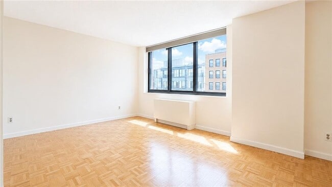 Photo - 376 Broadway Unit 3F