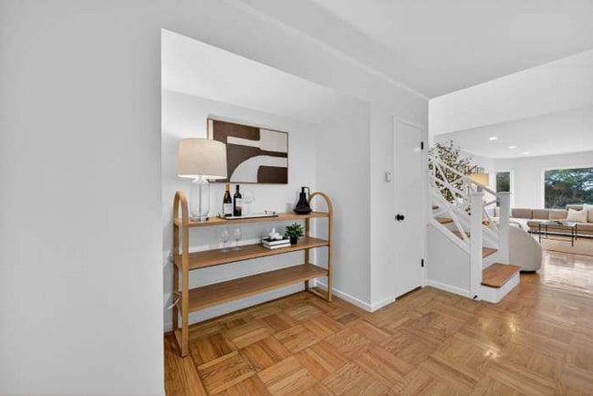 Photo - 876 N Mayfair Ave