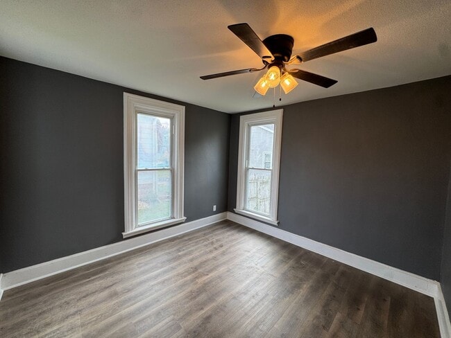 Photo - 411 N Aldrich St