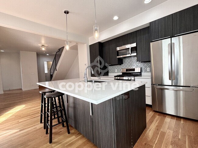 Photo - 4966 Lowell Blvd