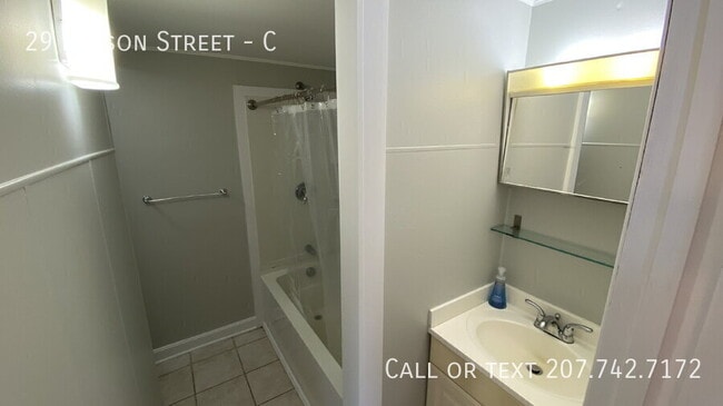 Photo - 29 Nelson St Unidad C