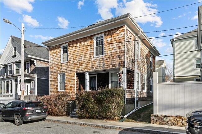 Building Photo - 3 Dartmouth St Unit 1 Rental