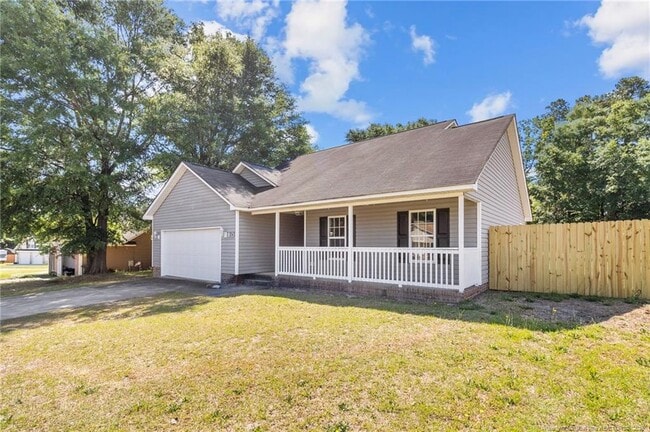 Photo - 124 Hosta Dr