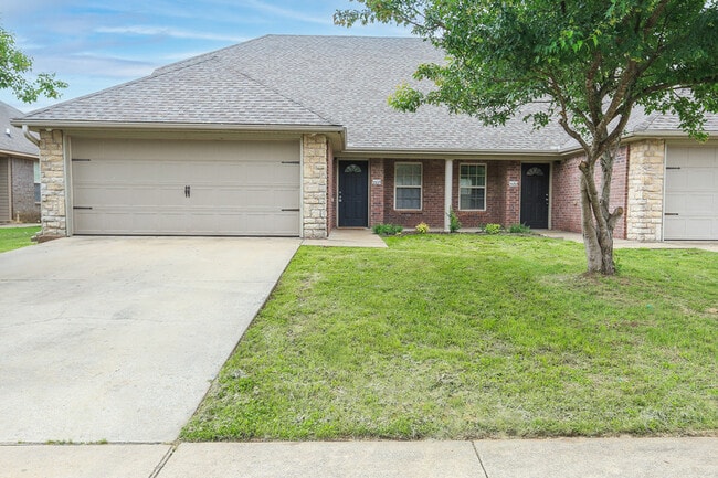 Photo - 3509 SW Deerfield Blvd Condo Unit 1
