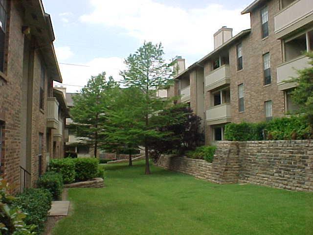 Photo - 2301 Ave H East Unidad b1