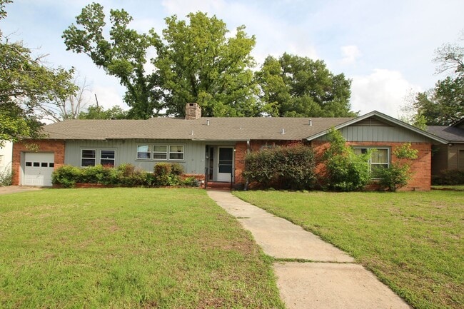 Coming Soon! Spacious 4 Bedroom 2 Bath Home! - Coming Soon! Spacious 4 Bedroom 2 Bath Home!
