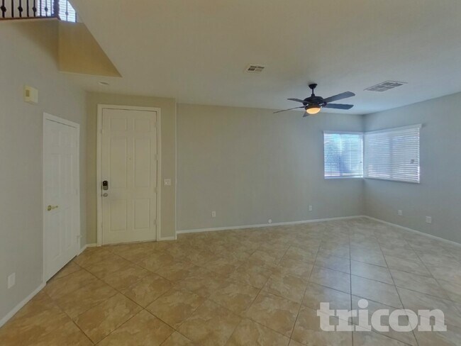 Photo - 3643 Sanwood St