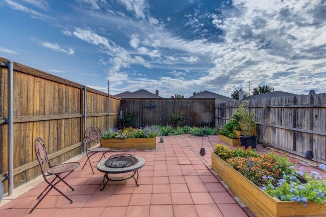 Photo - Garden Home In Cooper West