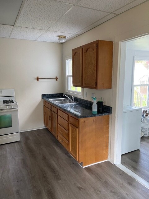 Photo - 415 S Main St