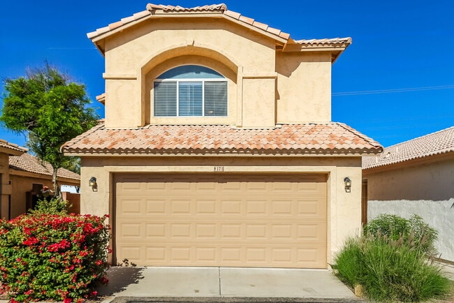 Building Photo - 2221 E Union Hills Dr