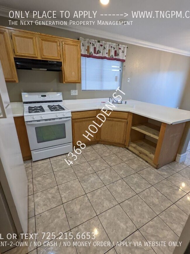 4368 HOLDEN ST Rental House Rental in Las Vegas, NV