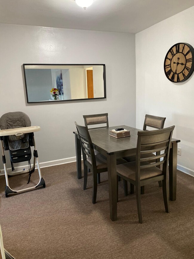 Photo - 6154 70th St Unidad 2