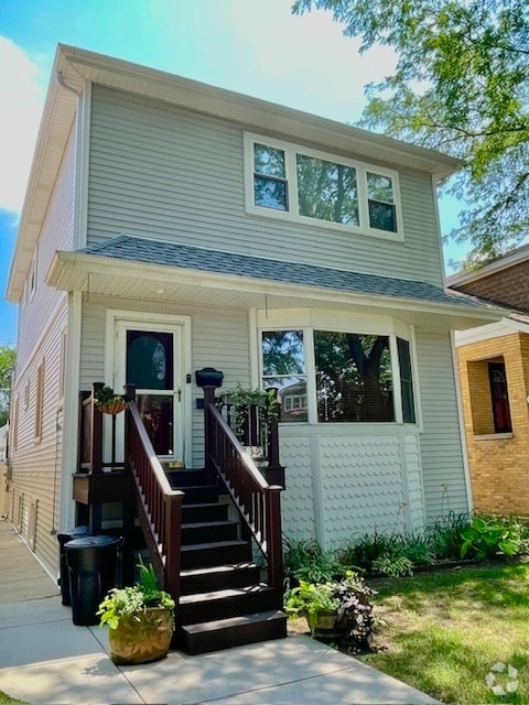 Building Photo - 5839 N Marmora Ave Unit 2 Rental