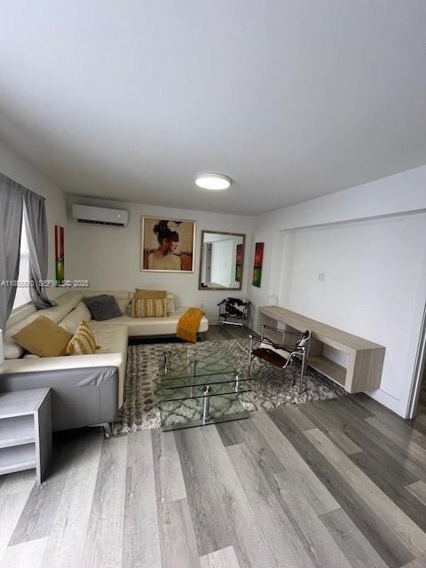 Building Photo - 1007 S 21st Ave Unit 3