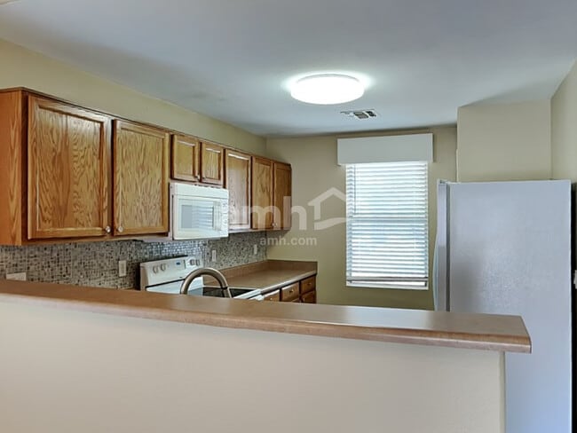 Photo - 16425 N 113th Dr