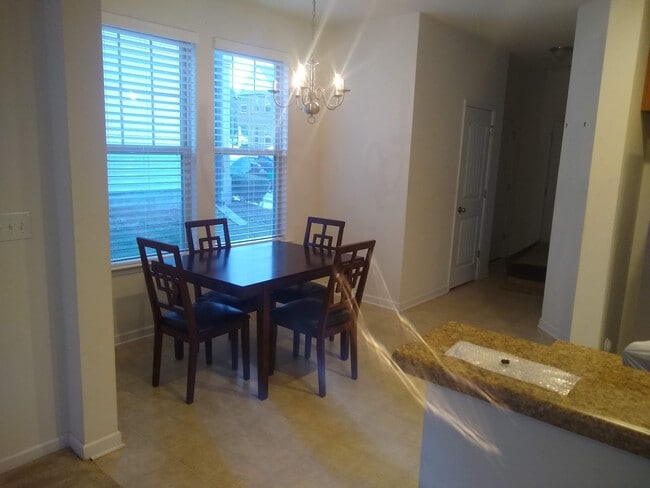 Room in Townhome on Maypearl Ln