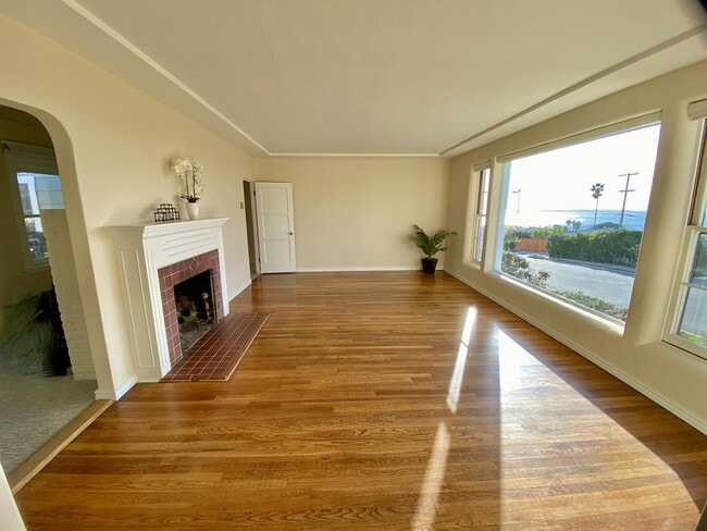 Photo - 4491 Coronado Ave